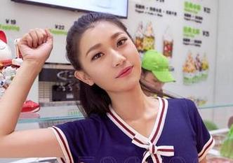 爱丝私拍合集：过年回家，别让亲戚发现你的秘密哦