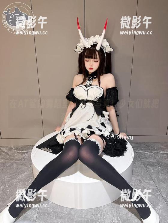 在AT鲨的舞蹈室,免费写真!少女们就把姿态甩出来! 在AT鲨的舞蹈室,免费写真!少女们就把姿态甩出来!
