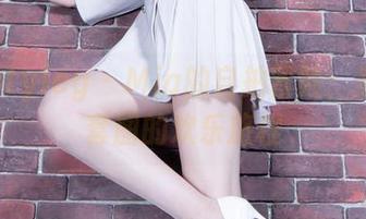 Beautyleg – Mia的自拍冒险：美图和套图的欢乐旅程