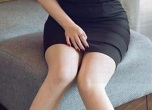HuaYang花漾 – 动与静的结合，熊小诺的灰丝写真让画面活了过来。