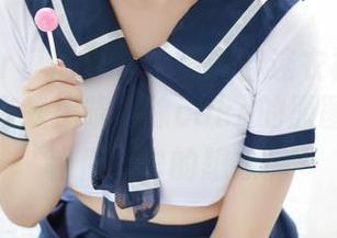 MFStar模范学院 – 谁说穿连衣裙的只是淑女？在线揭晓，徐cake的原图可能颠覆你对它的想象。