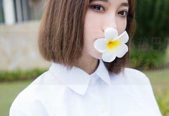 MiStar魅妍社 – Angela小热巴的私房裸足合集，竟然让我有点想要脱鞋？