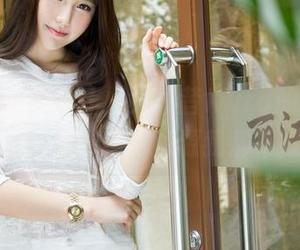 MiStar魅妍社 – 大奶昔Kyra的睡衣美图？给我来一千份资源我都不嫌多…