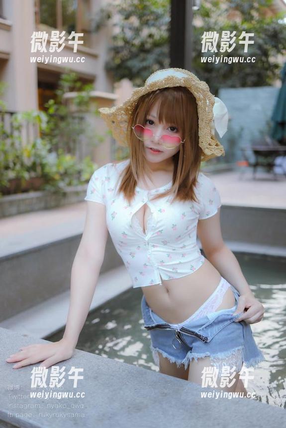 Nyako喵子的学姐写真集,高清得让我每一根神经都在颤动! Nyako喵子的学姐写真集,高清得让我每一根神经都在颤动!