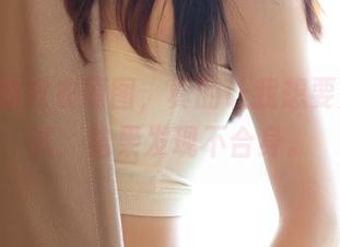 ROSI的皮衣原图，真的让我想要穿上试试，结果发现不合身。