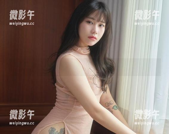 Sira(시라)的泳池派对，有福利图包和意外的水花