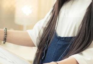 TouTiao头条女神 – 李丽莎的美腿在线，让我默默捂脸！