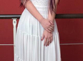 TuiGirl推女郎 – 身披皮衣的李七喜，私拍记录下这份随性，美图中让人愉悦的小细节。