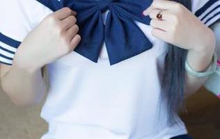 UGirls尤果网 – 有人说Pinkbaby的JK精选是迷人药方，治愈无聊一百种！
