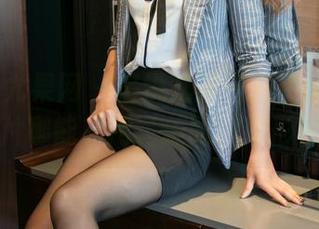 UGirls尤果网 – 信悦儿的自拍更新：这些图片哪能只用‘美丽’来形容？