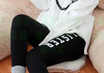 YouMi尤蜜荟 – 免费体验吧！尤妮丝Egg姐姐的套图，像一只流浪的小猫咪，捉摸不定