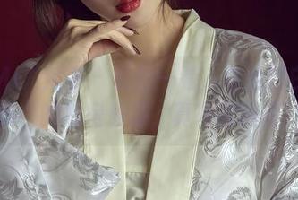 YouMi尤蜜荟 – 轻轻一看，沈善熙白色图集中的私房角落，真有意境哦！
