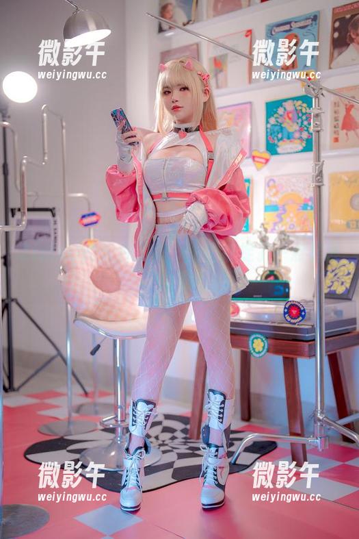 ZinieQ的天台写真,偷偷捕捉了一点星辰的微光 ZinieQ的天台写真,偷偷捕捉了一点星辰的微光