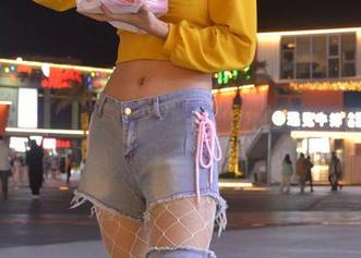 初夏女神 – 安妮亲自分享的炎炎夏日图库，你会误以为她在拍大片！