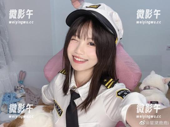 日常福利?千反田鹿子的写真时刻就来啦! 日常福利?千反田鹿子的写真时刻就来啦!