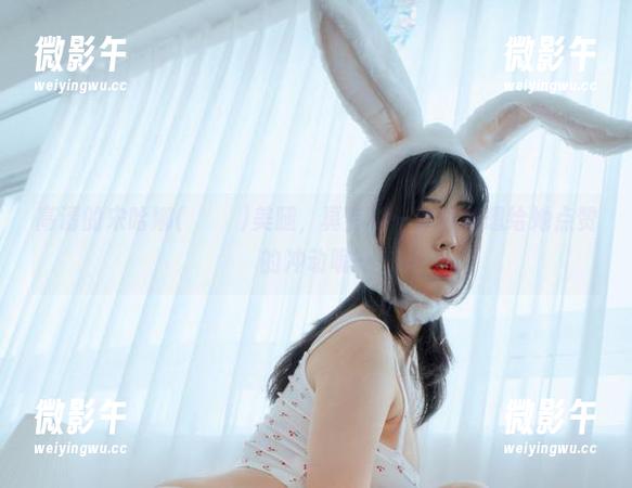 高清的宋哈娜(송하나)美腿，真有种一秒钟就想给她点赞的冲动呢…