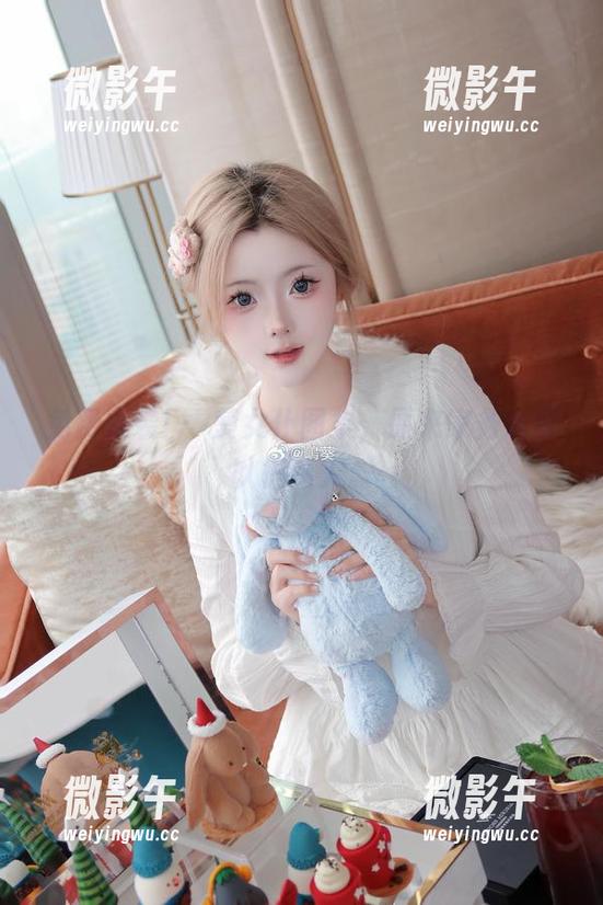 免费来袭!嶋葵女仆图集,原来家务也可以很迷人。 免费来袭!嶋葵女仆图集,原来家务也可以很迷人。