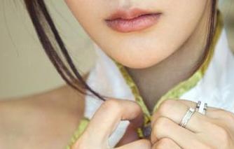 推女郎 – 等着白嫖，杨伊姐姐的图包不收你一毛钱！