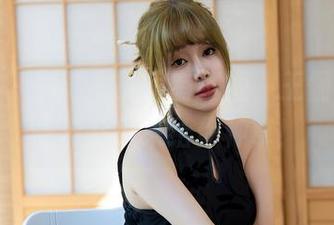 星颜社 – 游泳也能很有氛围，王俪丁呀的高清分享来给你种草！