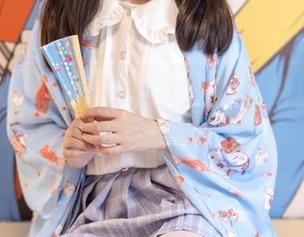森萝财团 – 默陌化身女王，私拍里藏着的那些迷惑小细节