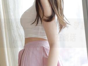 模范学院 – 写真秀出骨骼感，李颖煊baby的JK照好像在说话