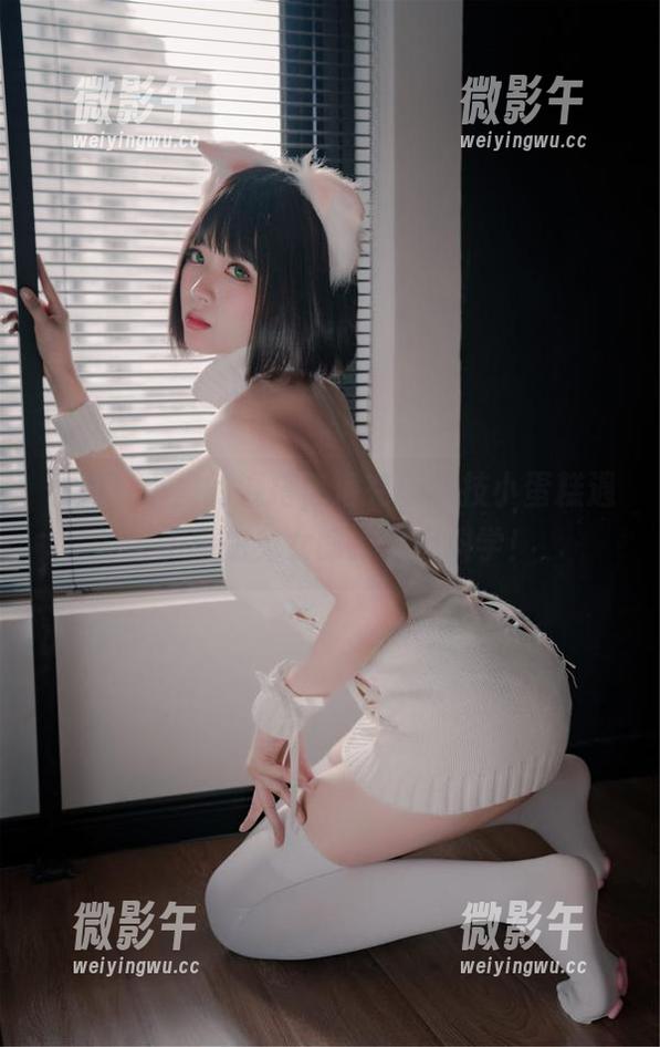 私房写真里的混搭,海克斯科技小蛋糕遇上了毒蛇兔女郎,太不科学! 私房写真里的混搭,海克斯科技小蛋糕遇上了毒蛇兔女郎,太不科学!