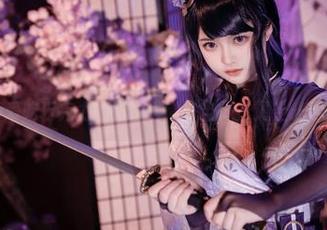 白莉爱吃巧克力的眼镜日常：当cos遇上光学奇迹