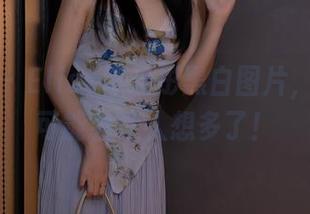 秀人网 – Elise谭晓彤黑白图片，精致得可能会让人想多了！