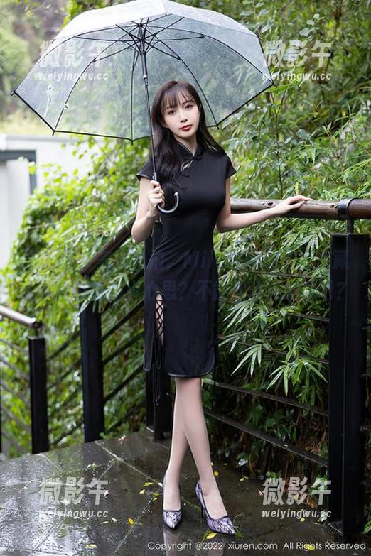 秀人网 - 美脚私拍，Mila嘟嘟的图包里藏了多少性感的小心思？不能都让人发现吧？