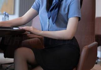 秀人网 – 卓芷伊EricA的旗袍福利大公开，图片里的每个细节都在诉说