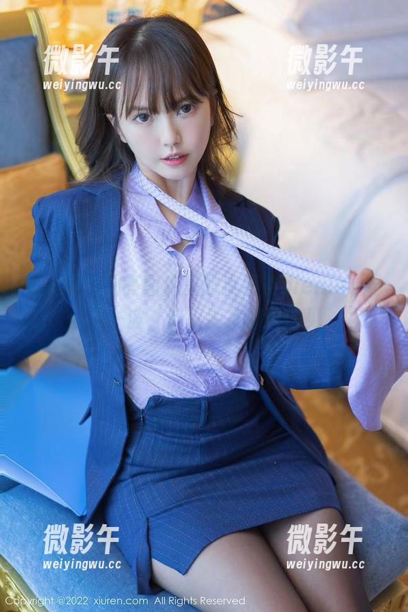秀人网 - 油亮图库里的小薯条nienie，分享一波，反正大家都看得见