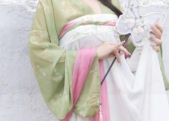 秀人网 – 白兔西希的白衬衫：精选写真，说是穿搭其实是无意间展示洗衣机的秘闻！