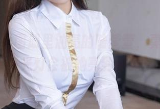 秀人网 – 图册里油亮的陆萱萱，真心担心平光灯会被她亮到炸掉。