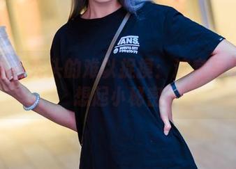 秋楚楚不秃头的难以捉摸：这套写真让人想起小秘密