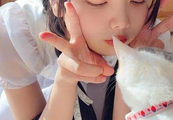 稚乖画册 – 赤西夜夜最新泳照，时而轻柔、时而热烈，简直让人眼花缭乱啊。