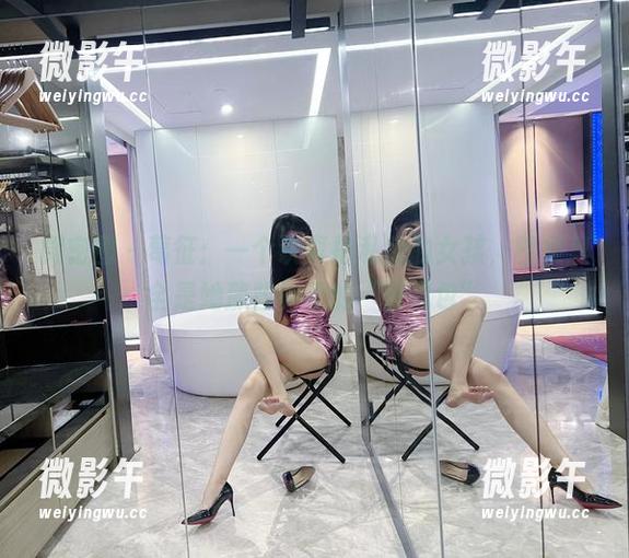 微密圈 - 葛征:一个认真拍私房的女孩,图集里全是她那些神奇的“表情包” 微密圈 - 葛征:一个认真拍私房的女孩,图集里全是她那些神奇的“表情包”