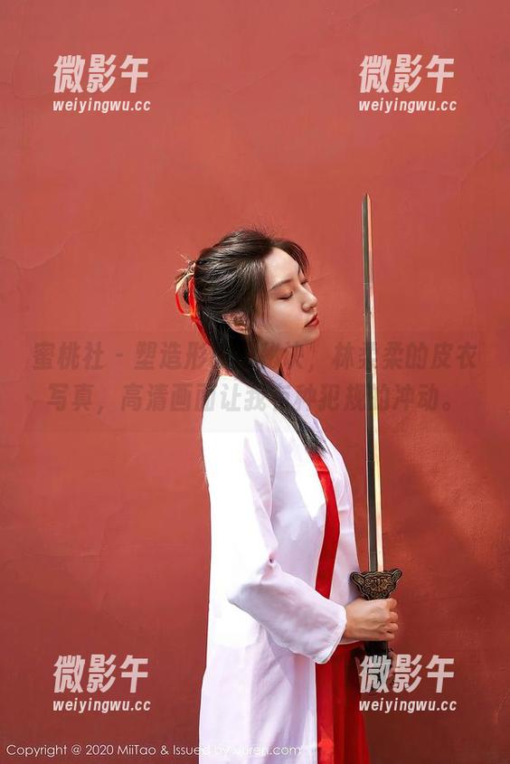 蜜桃社 - 塑造形象的秘诀,林柔柔的皮衣写真,高清画面让我有种犯规的冲动。 蜜桃社 - 塑造形象的秘诀,林柔柔的皮衣写真,高清画面让我有种犯规的冲动。