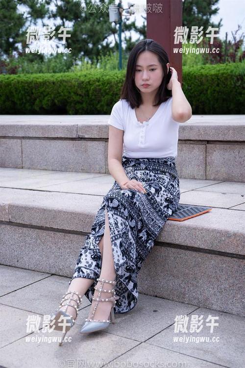 袜啵啵 - 小沫只想拍裸足,你说她缺脚本吗? 袜啵啵 - 小沫只想拍裸足,你说她缺脚本吗?