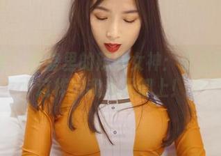 微密圈 – 教室里的辣妈女神：要是课堂都这样，我天天都上！