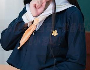 里见年一高清女神图集，准备好你的眼神和小酒吧！