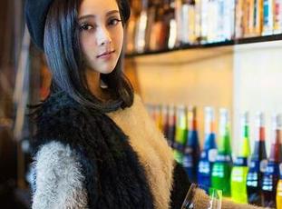 青豆客 – 施忆佳Kitty酱的少女系列分享，仿佛是把少女的梦和白日梦都装进相册里了。