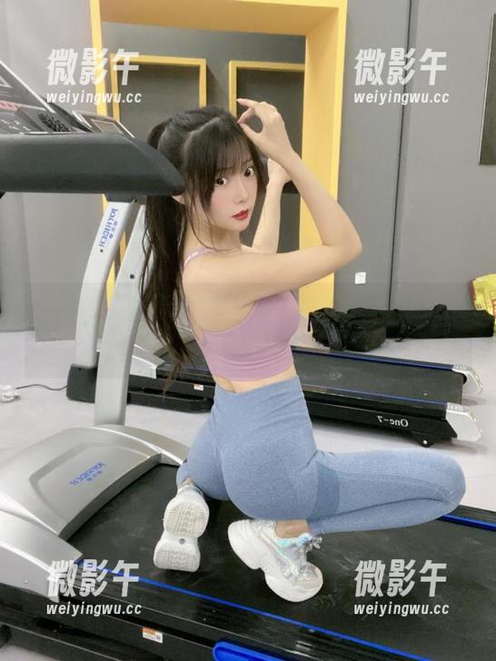 今天也是香草喵露露和饼饼的欢乐日,原图更新就等你来! 今天也是香草喵露露和饼饼的欢乐日,原图更新就等你来!